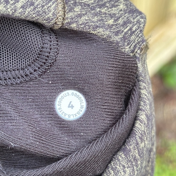 Lululemon Ready To Rulu Pant, size 4 - Picture 11 of 11